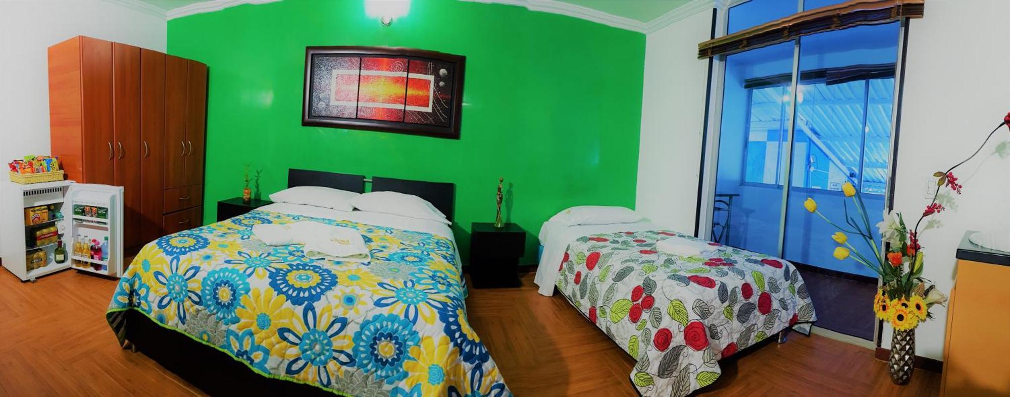 Hotel Barcelona Chinauta Bagian luar foto